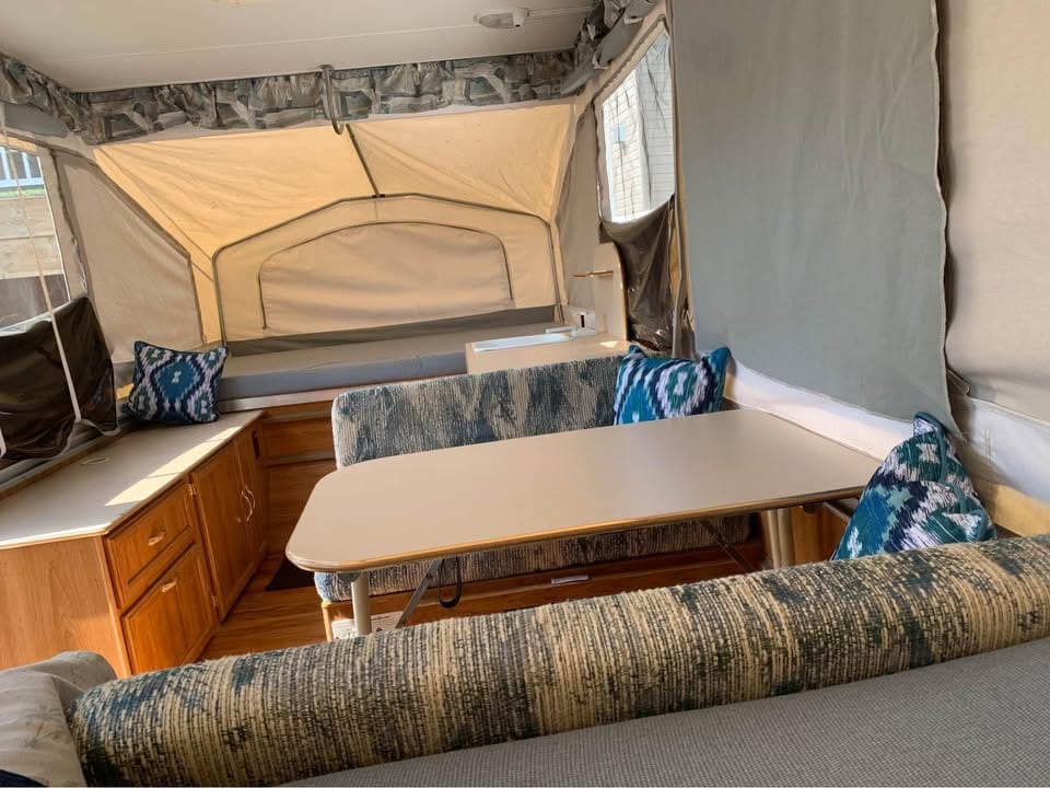 (Vehicle 1) Palomino Tent Trailer Camping Adventure - Image 5