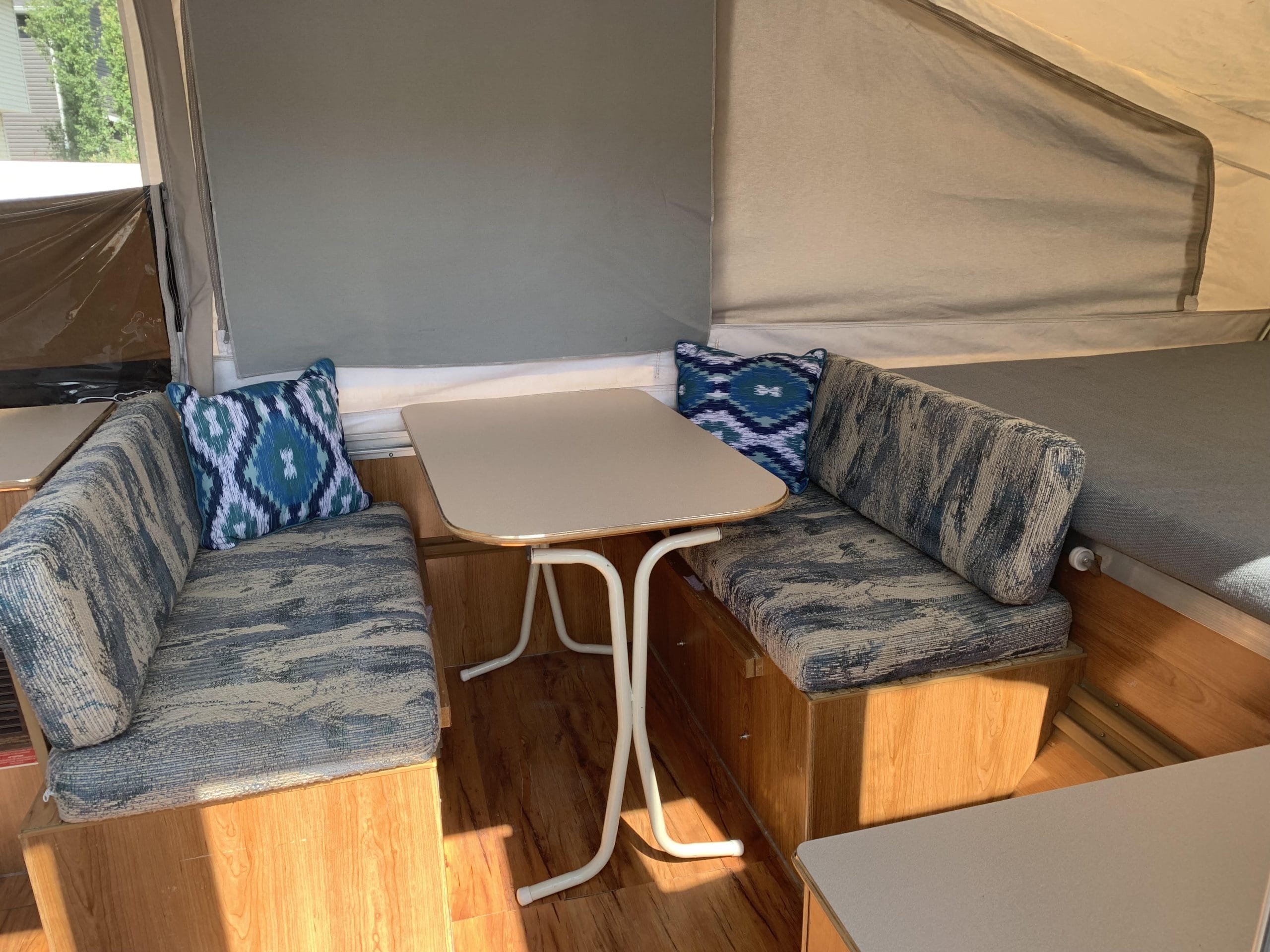 (Vehicle 2) Palomino Tent Trailer Camping Adventure - Image 3